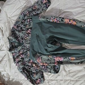 Vera Bradley Workout Set